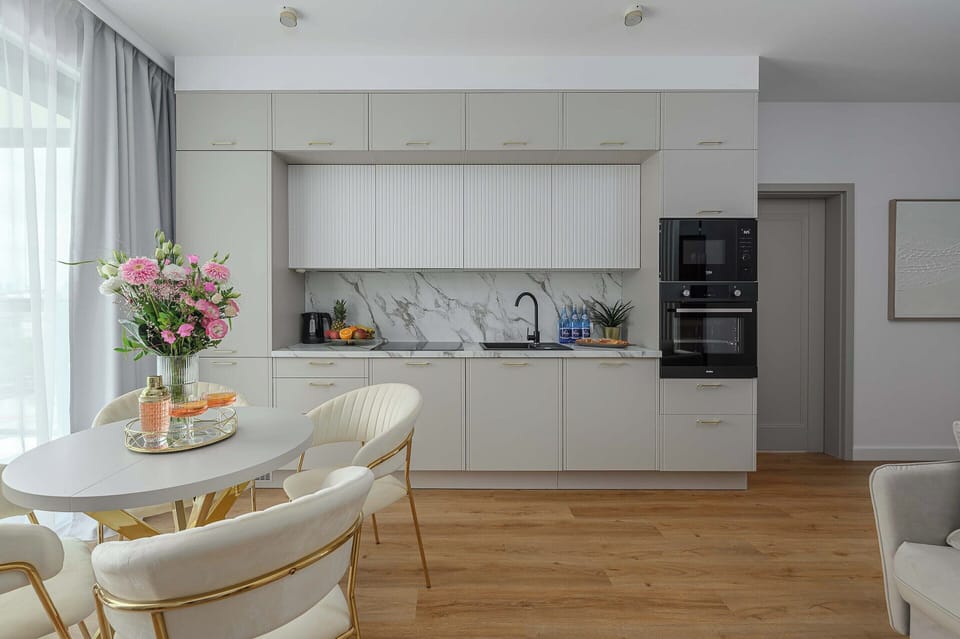 Apartment | Private kitchen | Cleaning supplies