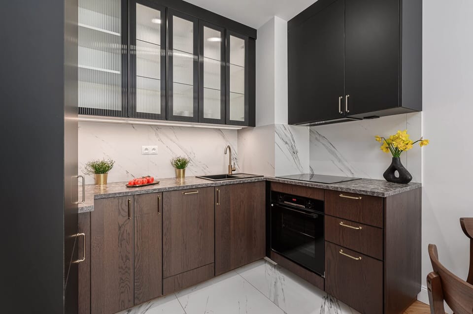 Apartment | Private kitchen | Cleaning supplies
