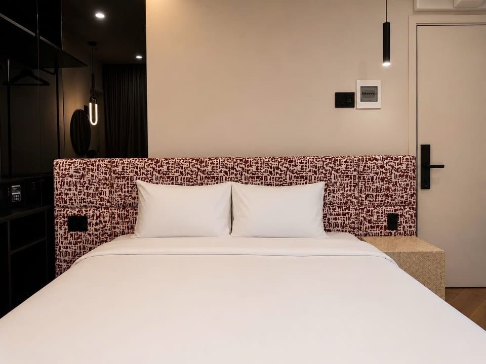 Deluxe Double Room, City View | In-room safe, WiFi (free)