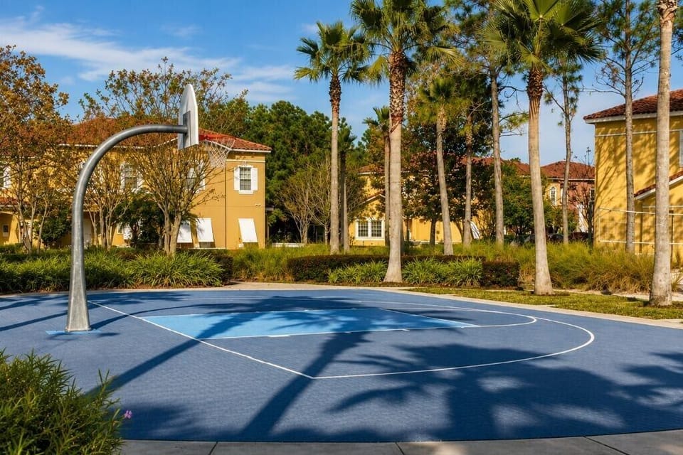 Sport court