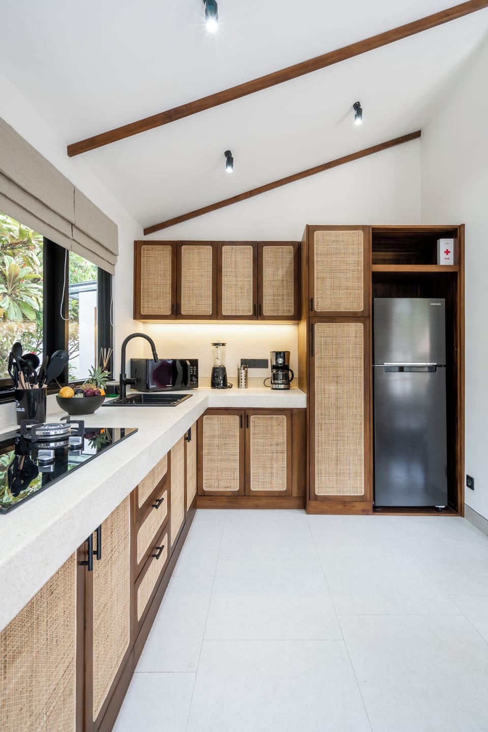 Luxury Villa, 2 Bedrooms, Private Pool, Garden View | Private kitchen
