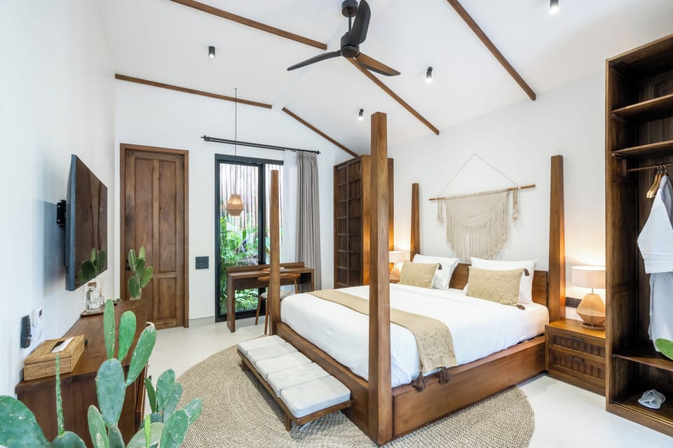 Luxury Villa, 2 Bedrooms, Private Pool, Garden View | In-room safe, WiFi (free), bed sheets