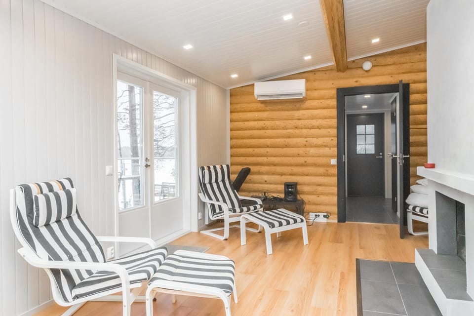 Luxury Triple Room, Lake View | Interior
