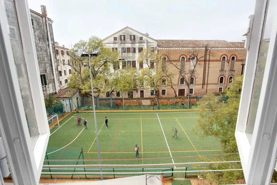 Sport court