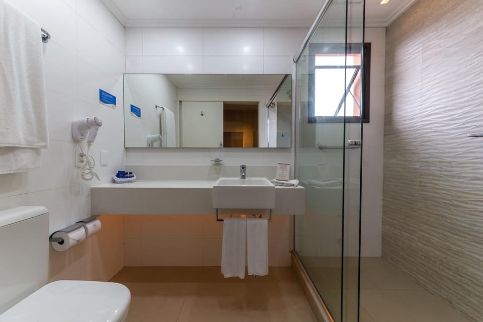 Suite w/ sea View and Resort Pool in Jurere Jbv462 Apartment in Florianopolis