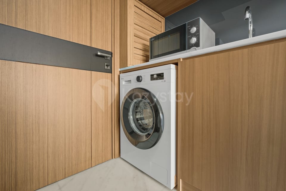 Apartment, 1 Bedroom, City View | Laundry