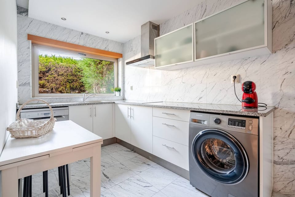 House, 2 Bedrooms, Fireplace | Laundry