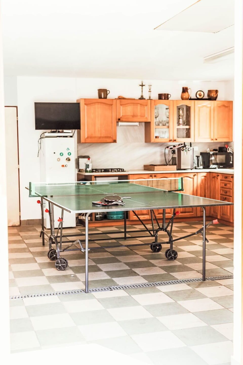 Flooring, Furniture, Wood, Floor, Interior Design, Kitchen, Table, Lighting, Room, Light Fixture