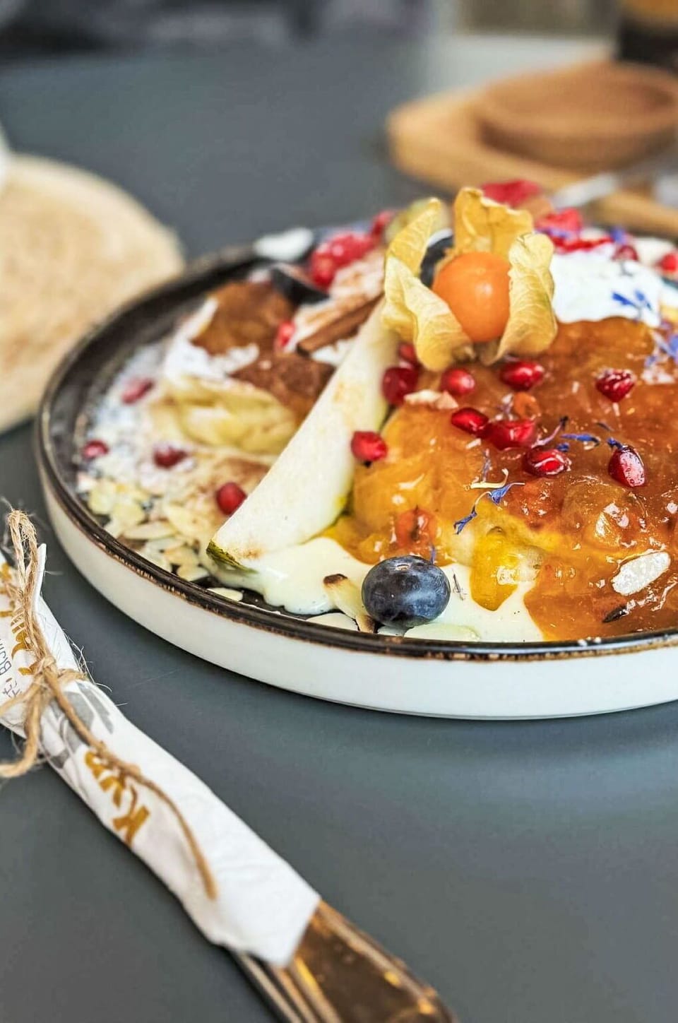 Food, Ingredient, Tableware, Produce, Fruit, Dessert, Breakfast