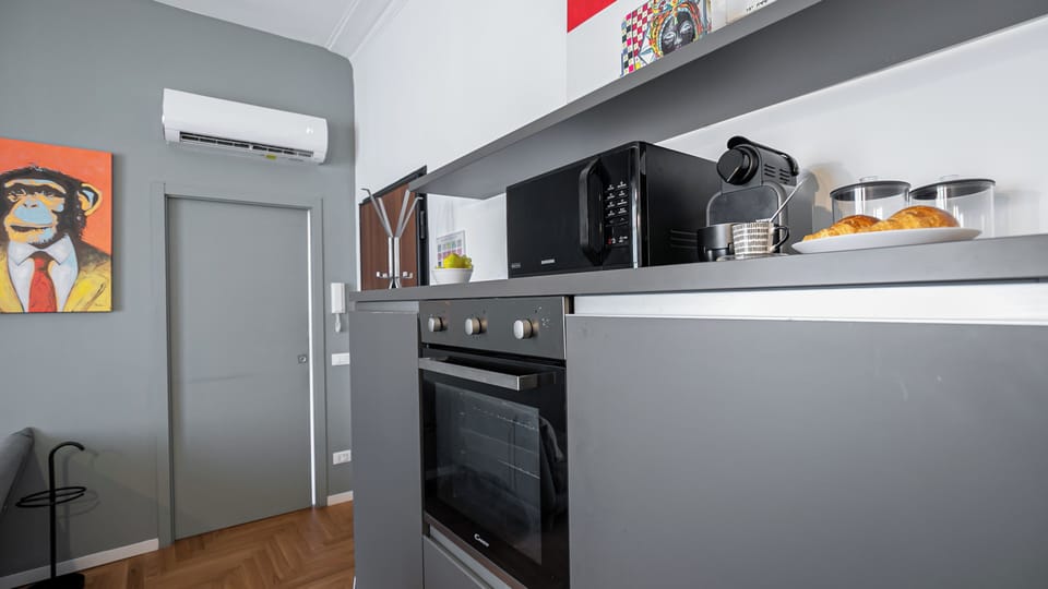 Apartment (1 Bedroom) | Private kitchen | Microwave, oven, stovetop, dishwasher