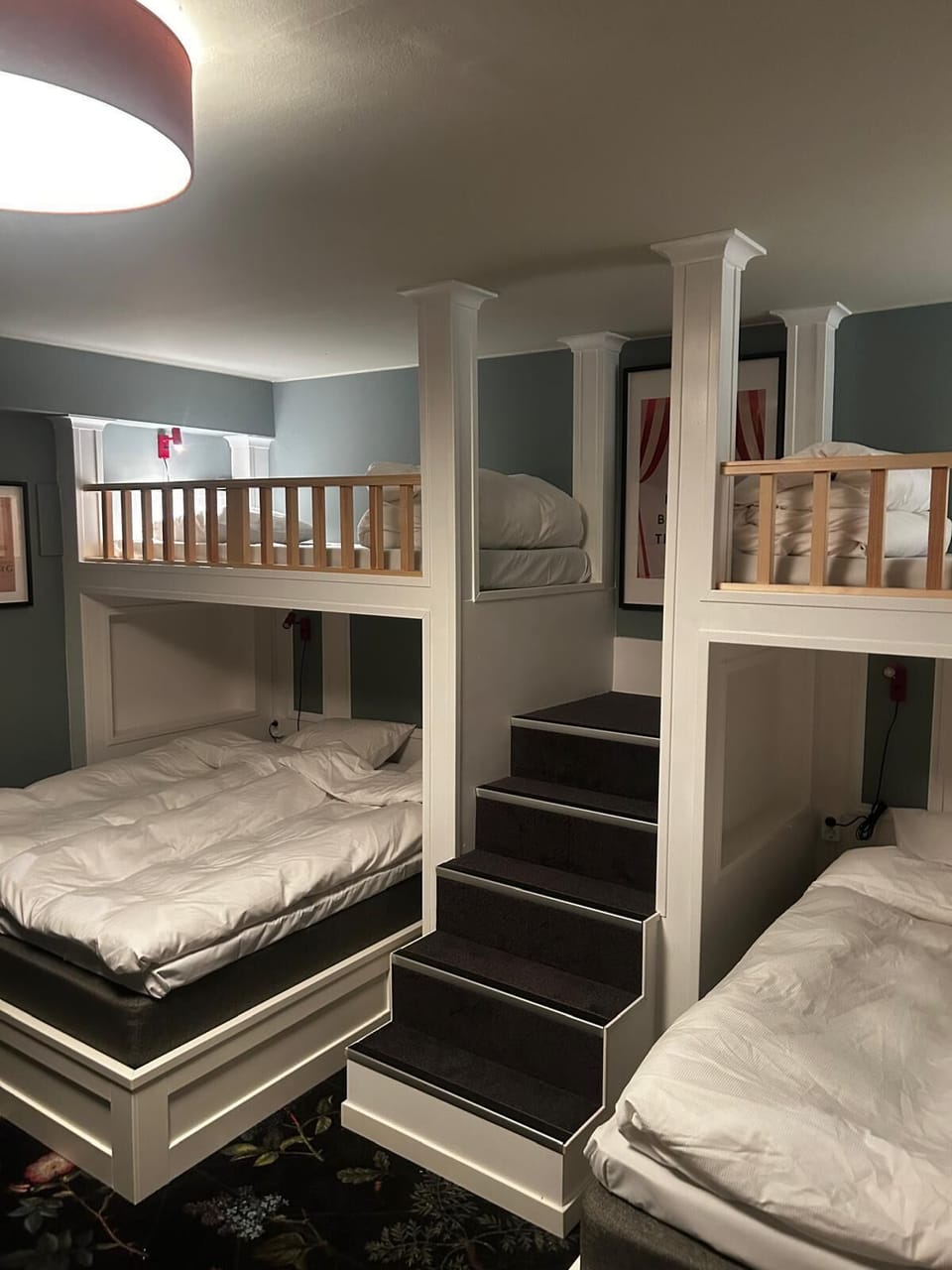 Family Room | WiFi (free)
