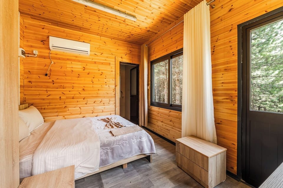 Bedroom with a double bed