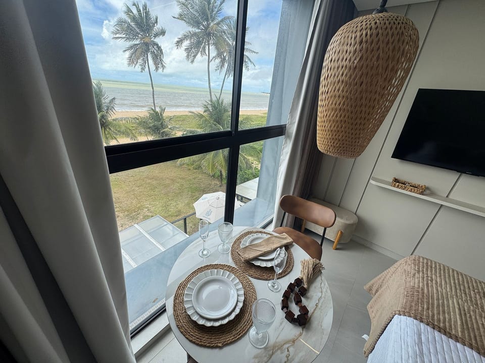 Suite | Interior