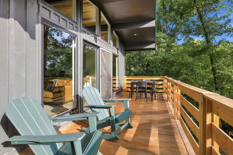 After a big day, enjoy the secluded wooded patio!