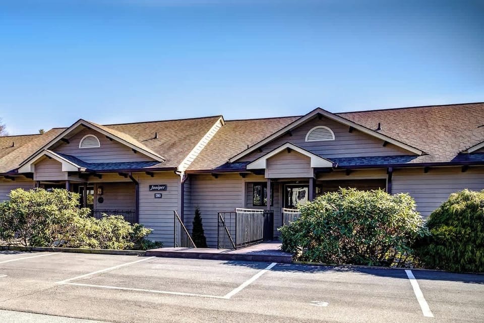 Welcome to Juniper #8