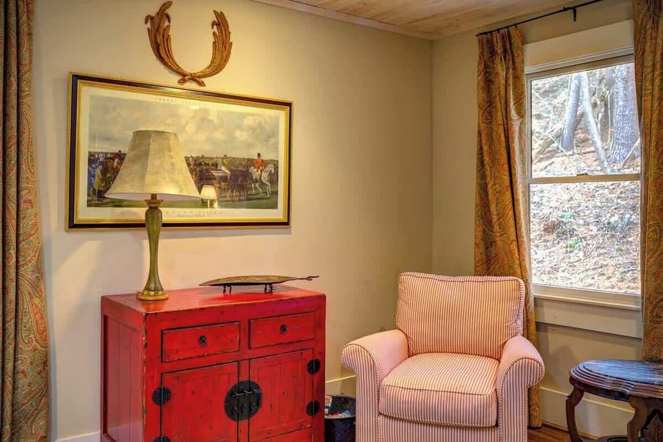 Sitting Area in Primary Bedroom