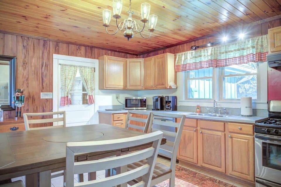 Open Kitchen