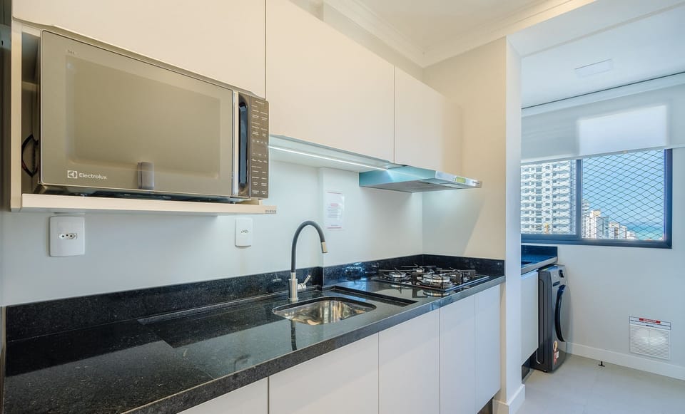 Basic Apartment | Private kitchen