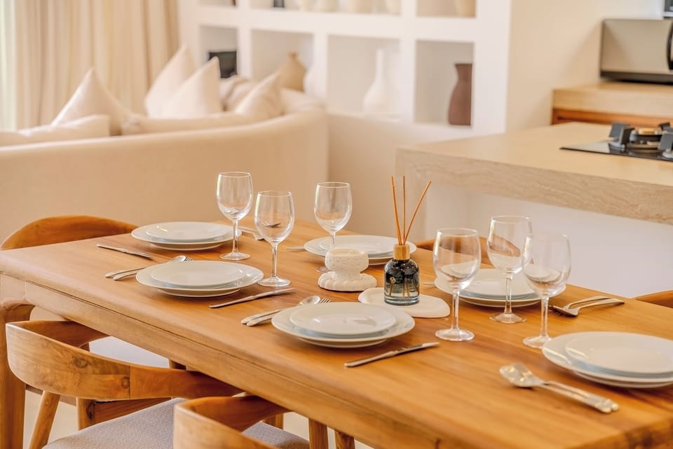 Villa | Dining room