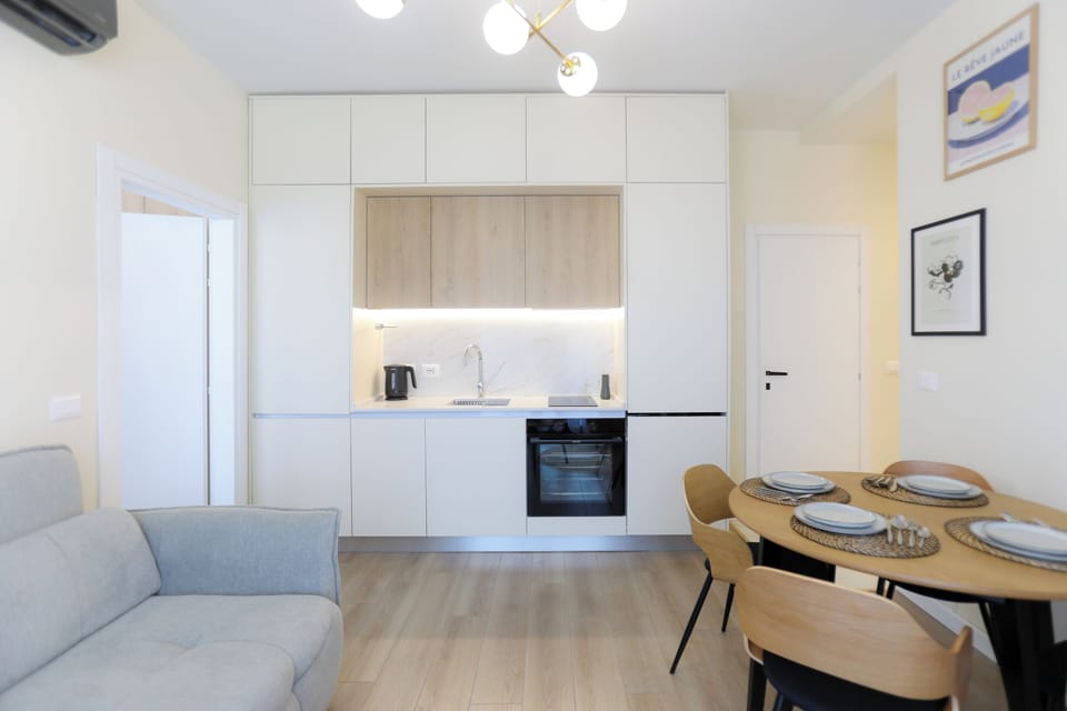 Kitchen and dining area