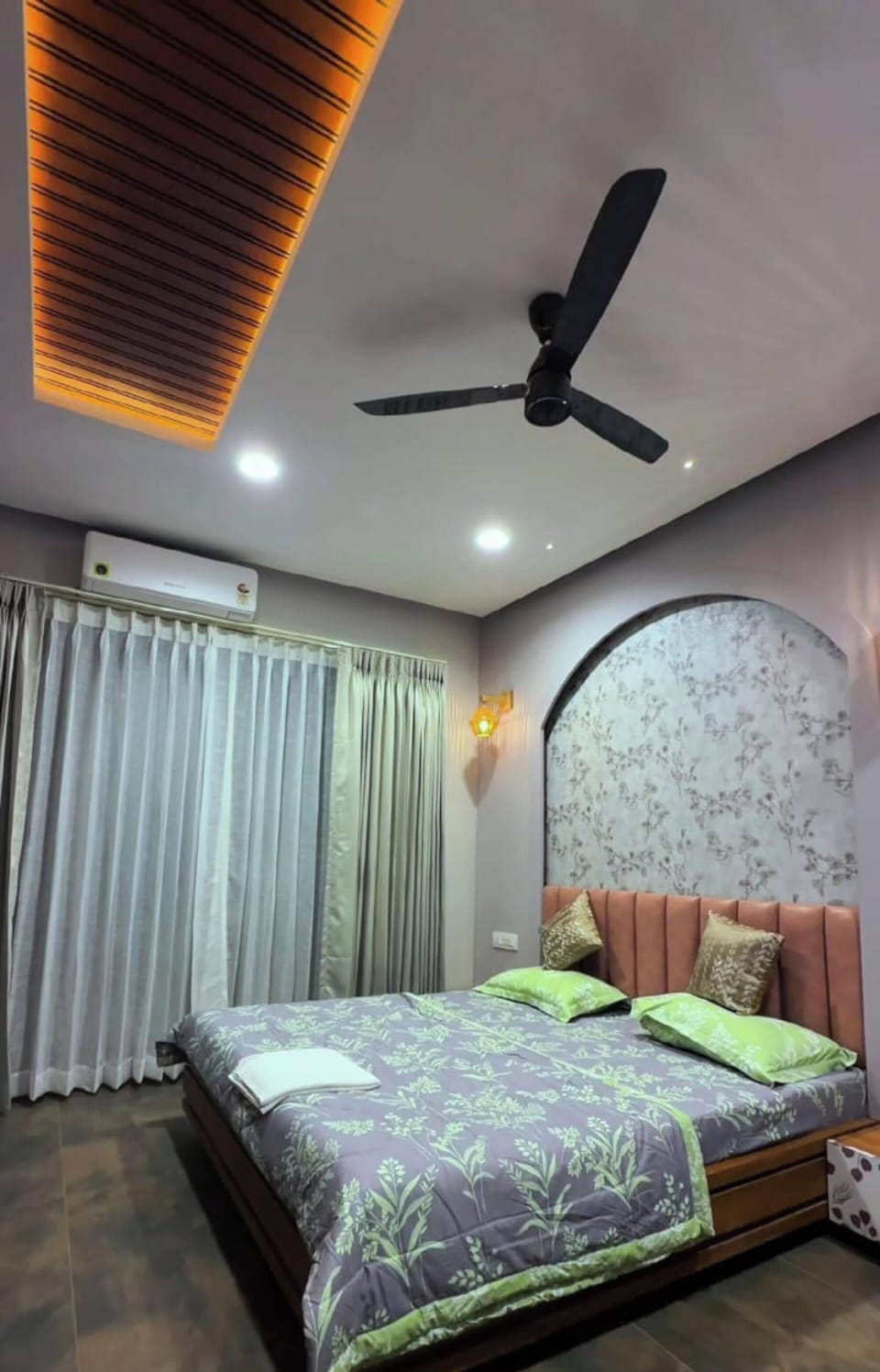 Double Room | Iron/ironing board, WiFi (free)