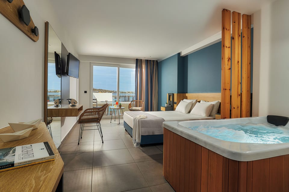 Superior Room with Indoor Jacuzzi | Premium bedding, memory foam beds, in-room safe, individually decorated