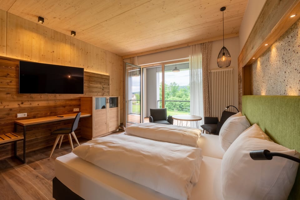 Senior Double Room | In-room safe, desk, free WiFi, bed sheets
