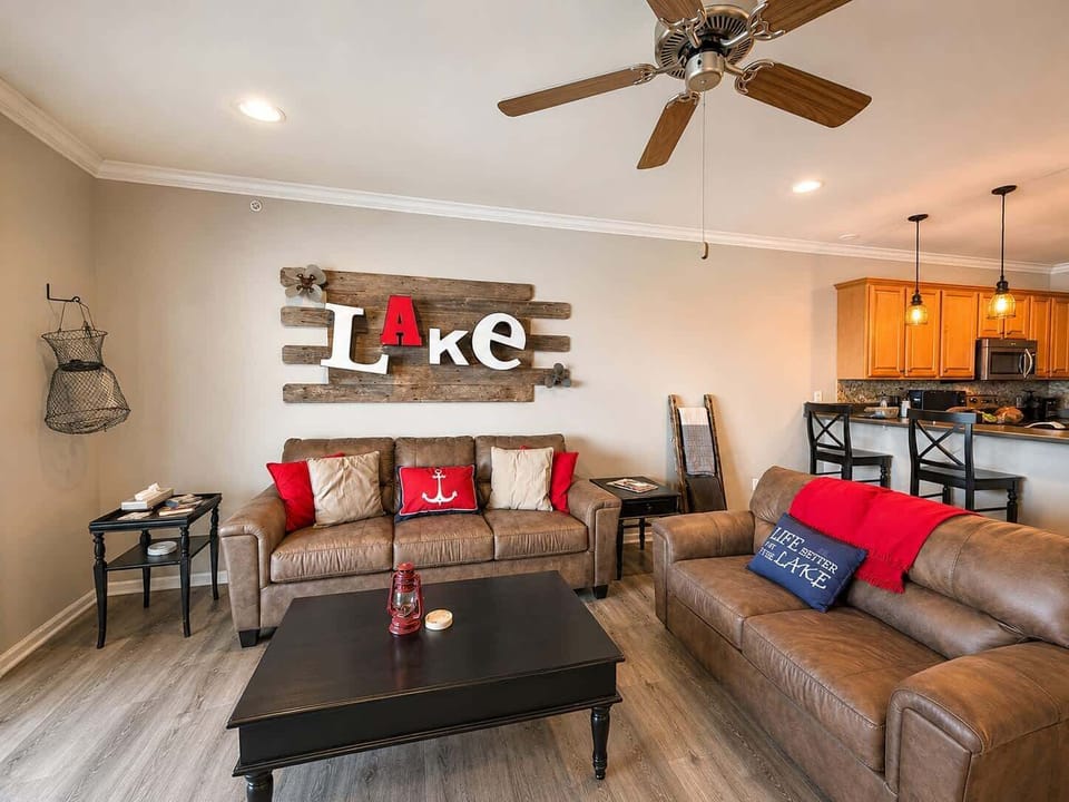 Condo, Multiple Beds (Eagles Nest) | Living area