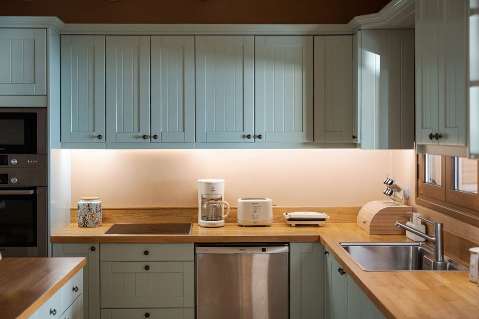 Villa, Sea View | Private kitchen | Espresso maker, fridge, microwave, oven