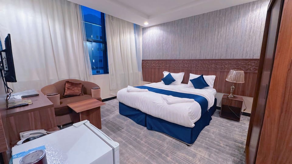 Basic Quadruple Room | WiFi (free), bed sheets