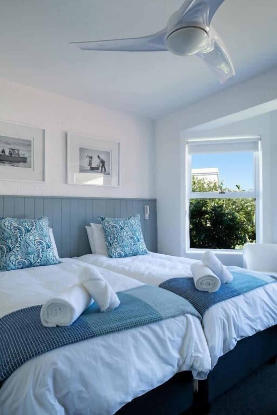 Twin Room | In-room safe, WiFi (free)