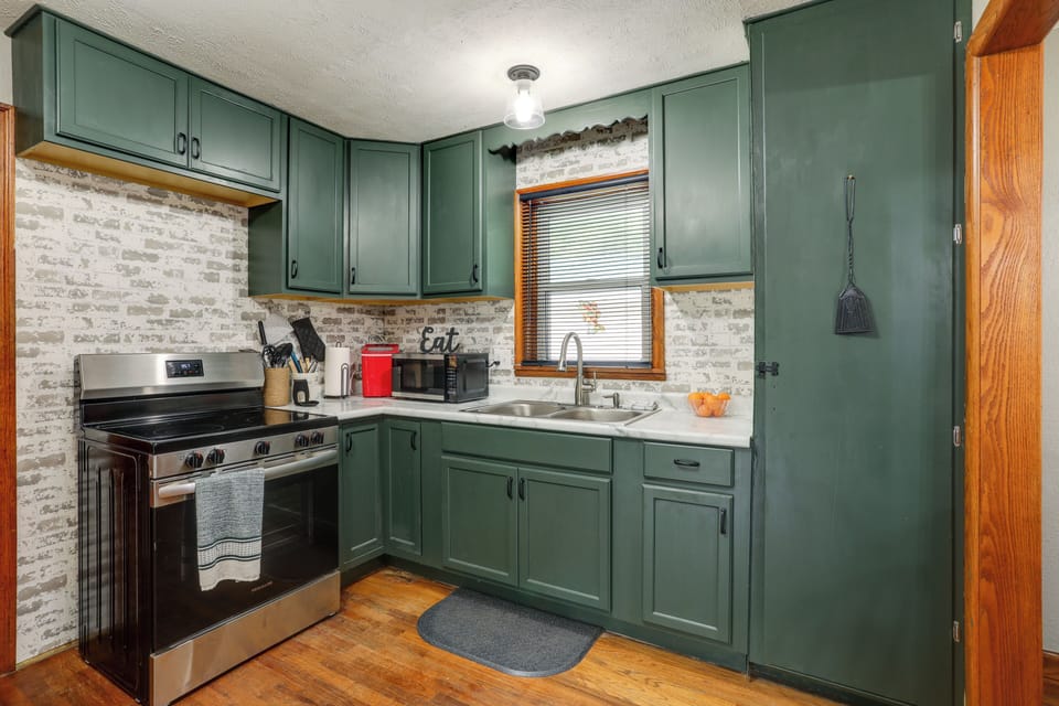 House (2 Bedrooms) | Interior
