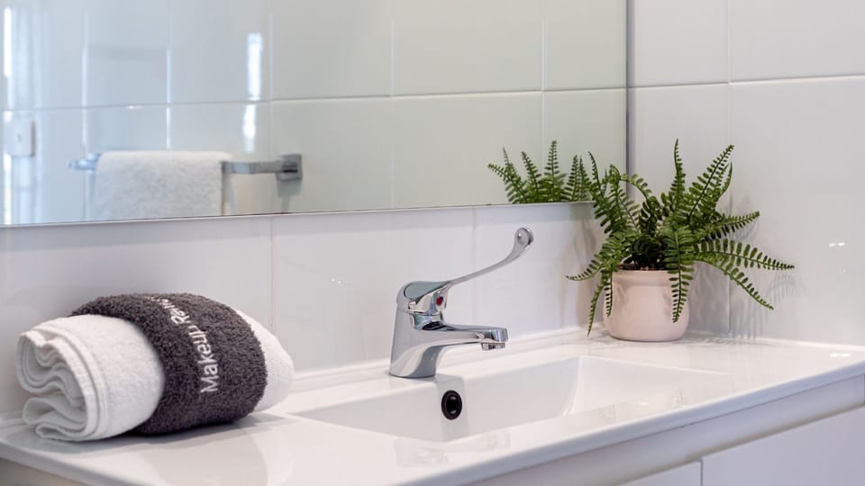 Periwinkle | Bathroom | Vanity | Hairdryer | Makeup remover/face washer