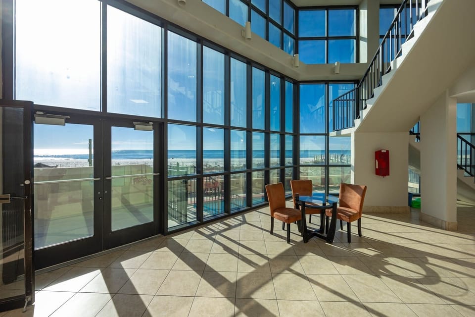 Condo, 2 Bedrooms | Interior