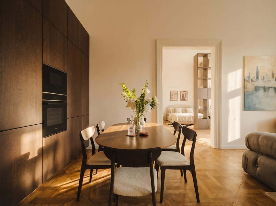 Large, fully equipped kitchen with state-of-the-art appliances and premium finishes. Designed for comfort and convenience, with everything needed for cooking and dining.