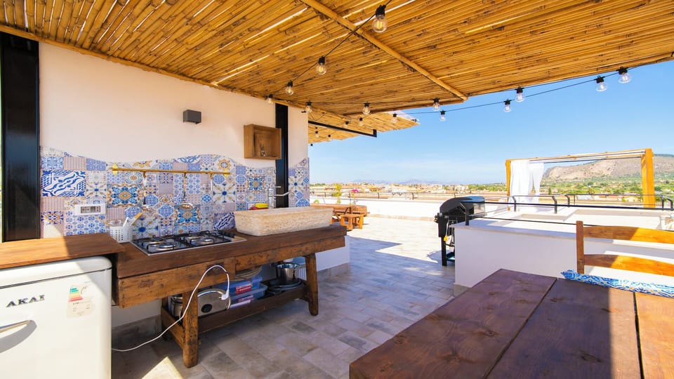 Apartment | Terrace/patio