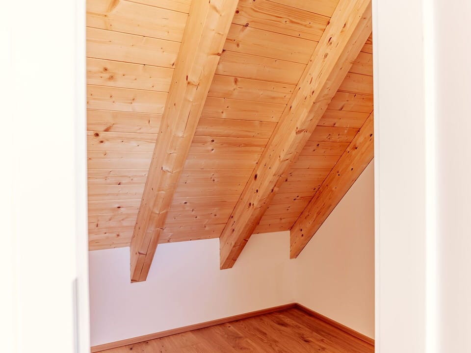 Flooring, Wood, Floor, Wood Flooring, Interior Design, Ceiling, Brown, Wood Stain, Hardwood, Laminate Flooring