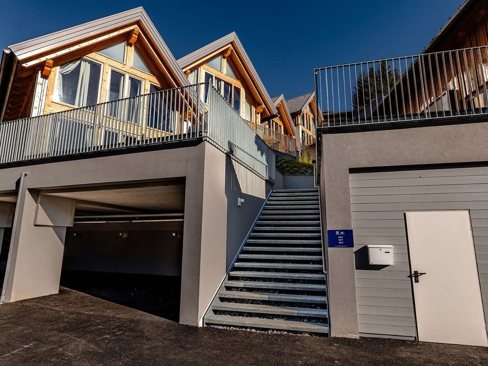 Architecture, Slope, Balcony, Winter, Daylighting, Siding, Stairs