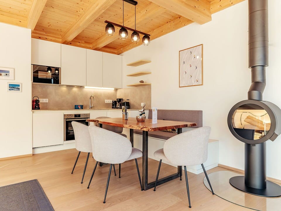 Furniture, Interior Design, Flooring, Wall, Floor, Wood, Wood Flooring, Ceiling, Home, Light Fixture