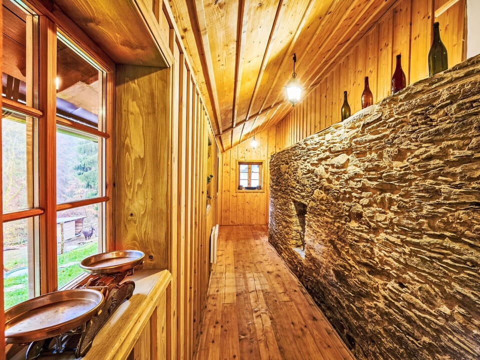 Wood, Wood Stain, Hardwood, Cottage, Plank, Log Cabin, Lumber, Natural Material, Wood Flooring, Varnish