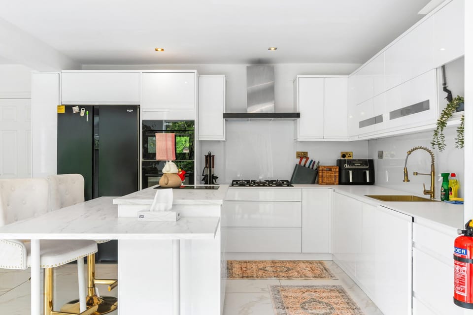 Modern fully equipped kitchen with quality appliances, generous workspace and everything needed for a comfortable self-catering stay.