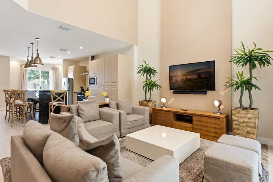 Villa (4 Bedrooms) | Living area | 50-inch TV with cable channels