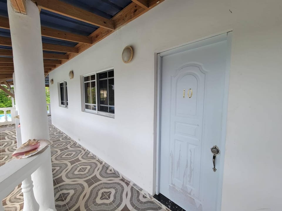 Apartment, 1 Bedroom, Smoking, Balcony | Property grounds
