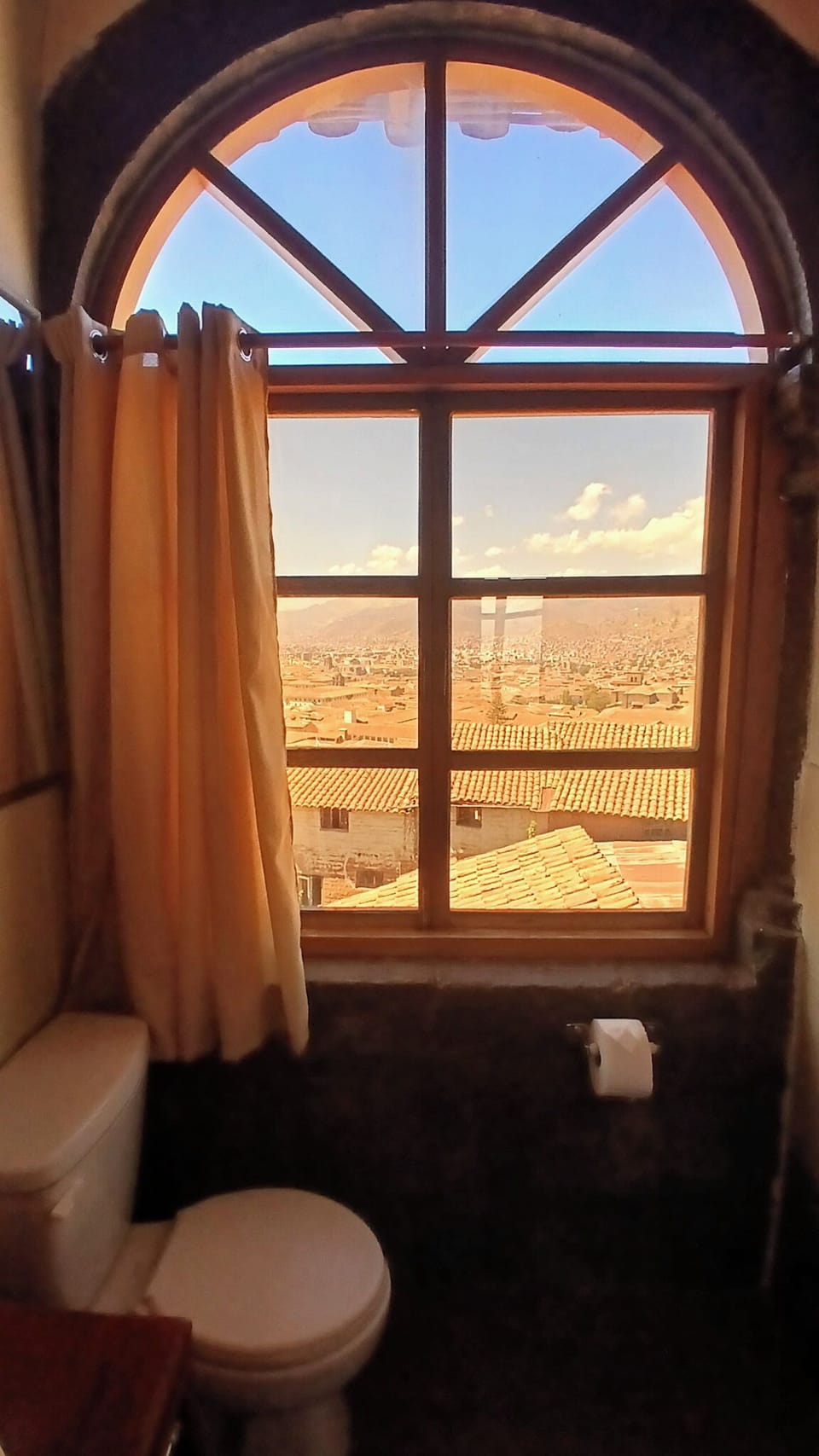 Deluxe Room, City View | Interior