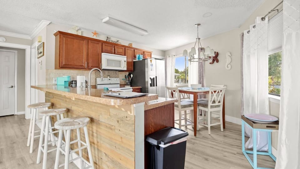 Condo, Multiple Beds (Crystal Village II 15B) | Private kitchen