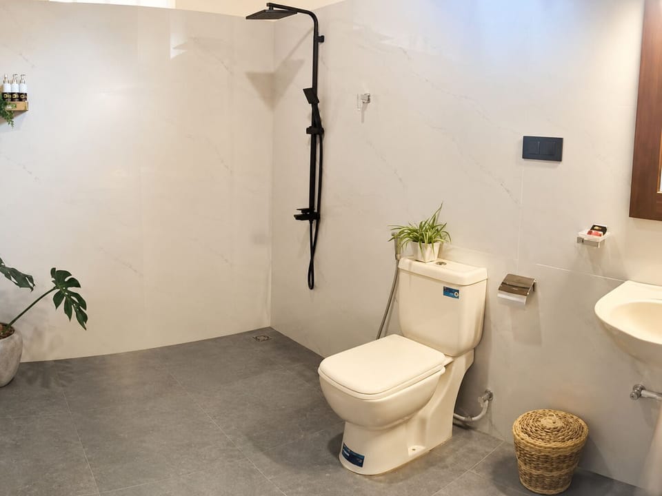 Ricefield Villa Bathroom