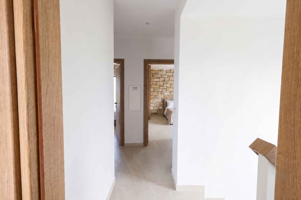 Deluxe Villa, Sea View | Interior