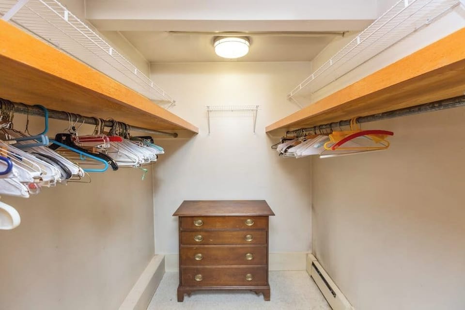 Apartment (0 Bedroom) | Interior