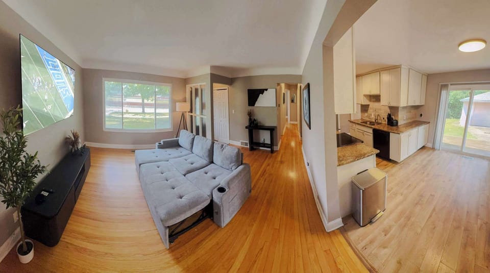 Living Room & Kitchen