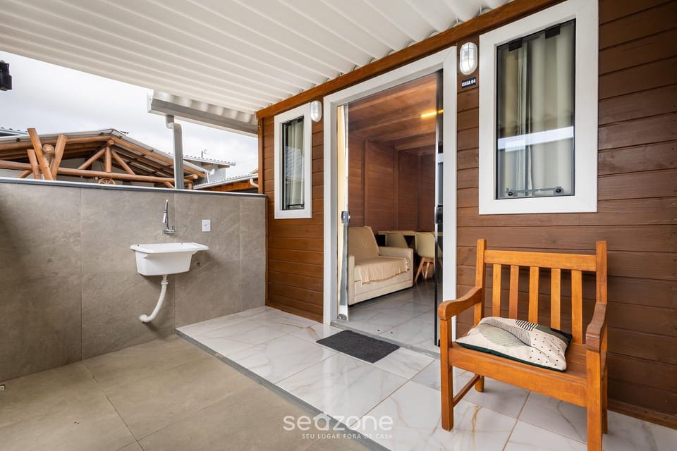 Basic Chalet | Terrace/patio